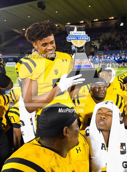Thumbnail 3 in Bingham vs. St. Frances Academy (GEICO State Champions Bowl Series) photogallery.