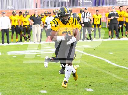Thumbnail 1 in Bingham vs. St. Frances Academy (GEICO State Champions Bowl Series) photogallery.