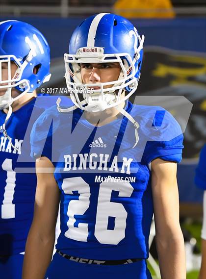 Thumbnail 2 in Bingham vs. St. Frances Academy (GEICO State Champions Bowl Series) photogallery.