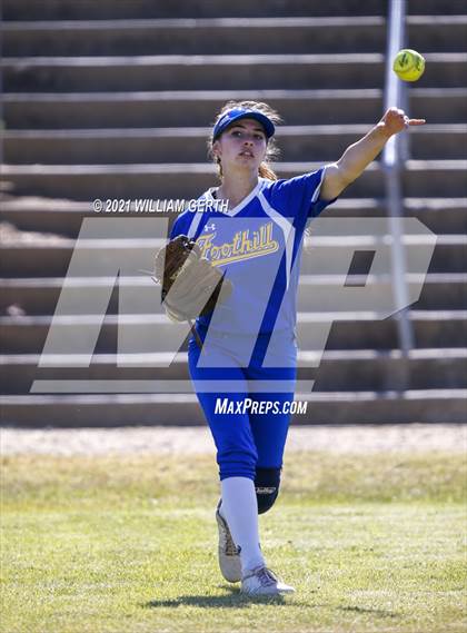 Thumbnail 2 in Livermore @ Foothill photogallery.