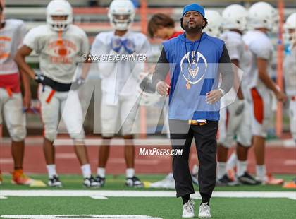 Thumbnail 2 in Canyon View vs Thunderbird (Scrimmage) photogallery.