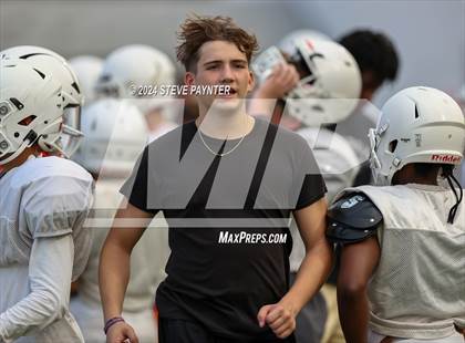 Thumbnail 3 in Canyon View vs Thunderbird (Scrimmage) photogallery.