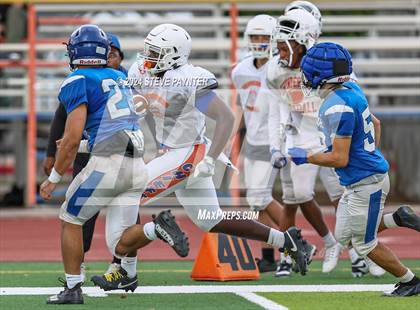 Thumbnail 2 in Canyon View vs Thunderbird (Scrimmage) photogallery.