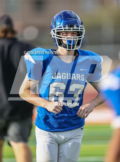 Thumbnail 2 in Canyon View vs Thunderbird (Scrimmage) photogallery.