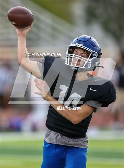 Thumbnail 1 in Canyon View vs Thunderbird (Scrimmage) photogallery.