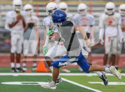Thumbnail 1 in Canyon View vs Thunderbird (Scrimmage) photogallery.