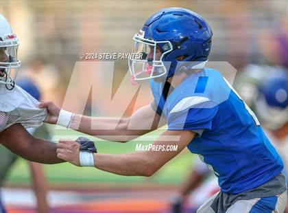 Thumbnail 1 in Canyon View vs Thunderbird (Scrimmage) photogallery.