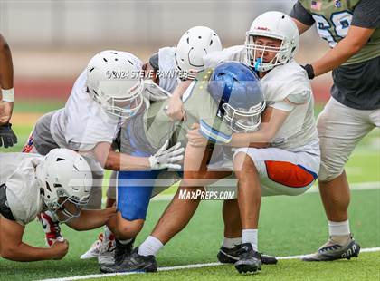 Thumbnail 3 in Canyon View vs Thunderbird (Scrimmage) photogallery.