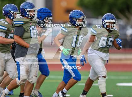 Thumbnail 1 in Canyon View vs Thunderbird (Scrimmage) photogallery.