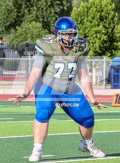 Thumbnail 2 in Canyon View vs Thunderbird (Scrimmage) photogallery.