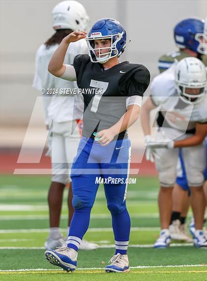 Thumbnail 1 in Canyon View vs Thunderbird (Scrimmage) photogallery.