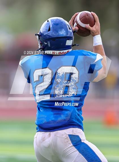 Thumbnail 2 in Canyon View vs Thunderbird (Scrimmage) photogallery.