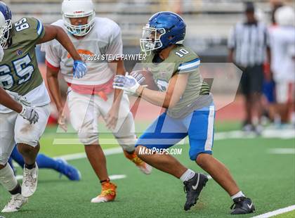 Thumbnail 2 in Canyon View vs Thunderbird (Scrimmage) photogallery.
