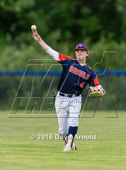 Thumbnail 3 in Walpole vs. Needham (MIAA Divison 1 South Semifinal) photogallery.