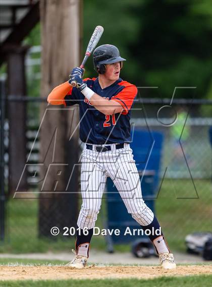 Thumbnail 2 in Walpole vs. Needham (MIAA Divison 1 South Semifinal) photogallery.