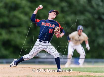 Thumbnail 3 in Walpole vs. Needham (MIAA Divison 1 South Semifinal) photogallery.