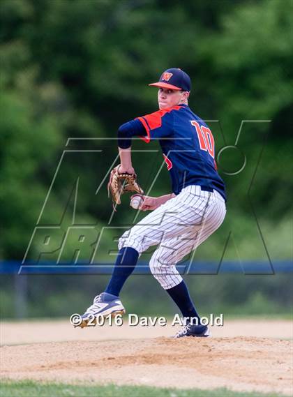 Thumbnail 2 in Walpole vs. Needham (MIAA Divison 1 South Semifinal) photogallery.