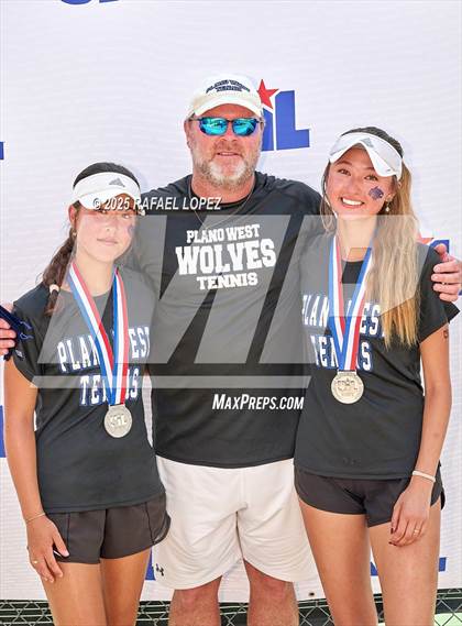 Thumbnail 3 in UIL 5A & 6A Girls Tennis Finals (Awards) photogallery.