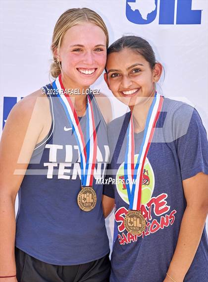 Thumbnail 1 in UIL 5A & 6A Girls Tennis Finals (Awards) photogallery.
