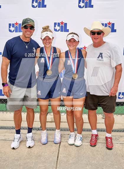 Thumbnail 2 in UIL 5A & 6A Girls Tennis Finals (Awards) photogallery.