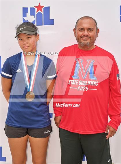 Thumbnail 1 in UIL 5A & 6A Girls Tennis Finals (Awards) photogallery.