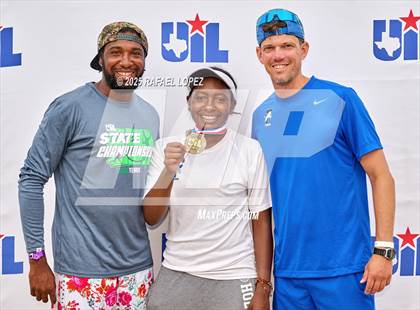 Thumbnail 1 in UIL 5A & 6A Girls Tennis Finals (Awards) photogallery.