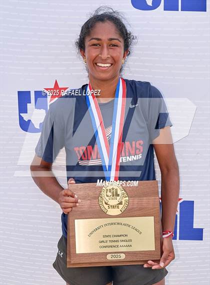 Thumbnail 1 in UIL 5A & 6A Girls Tennis Finals (Awards) photogallery.