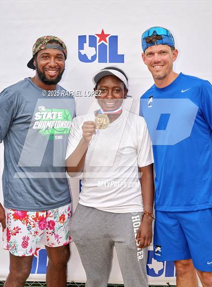 Thumbnail 2 in UIL 5A & 6A Girls Tennis Finals (Awards) photogallery.