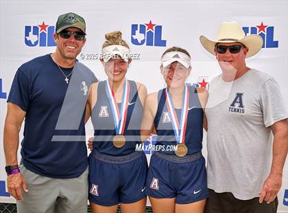 Thumbnail 1 in UIL 5A & 6A Girls Tennis Finals (Awards) photogallery.