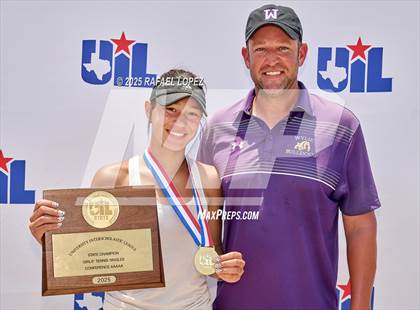 Thumbnail 2 in UIL 5A & 6A Girls Tennis Finals (Awards) photogallery.