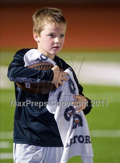 Thumbnail 1 in Steele vs. Brandeis photogallery.