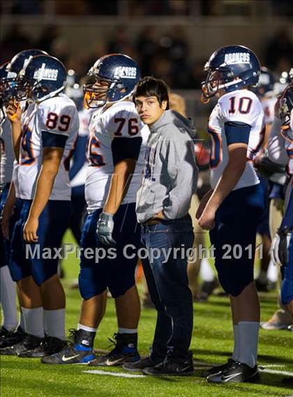 Thumbnail 3 in Steele vs. Brandeis photogallery.