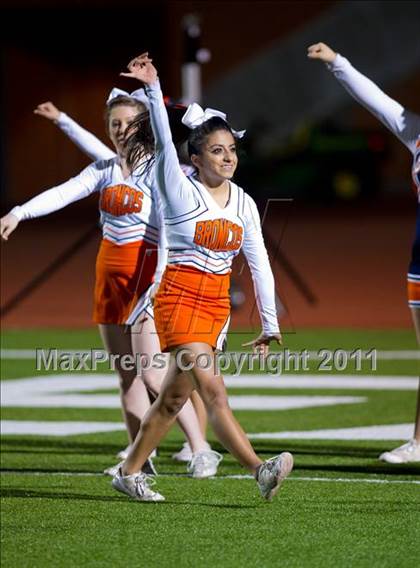 Thumbnail 1 in Steele vs. Brandeis photogallery.