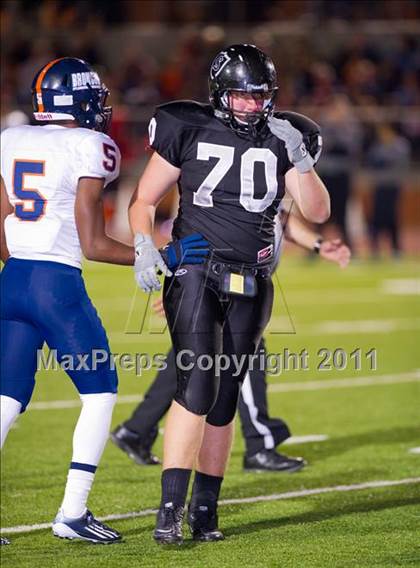 Thumbnail 3 in Steele vs. Brandeis photogallery.