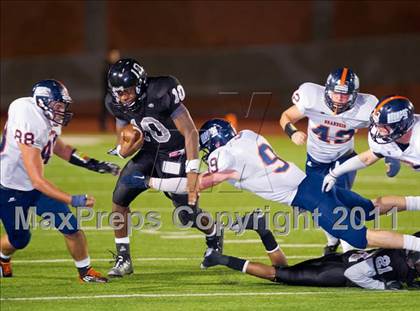 Thumbnail 2 in Steele vs. Brandeis photogallery.