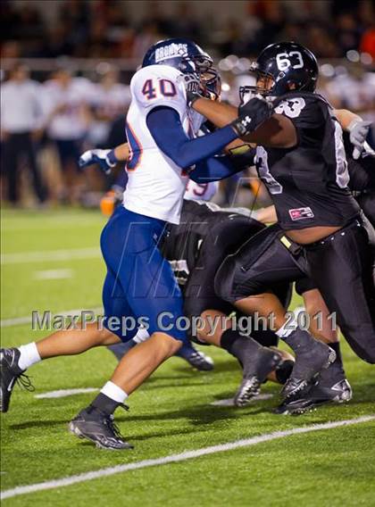 Thumbnail 2 in Steele vs. Brandeis photogallery.