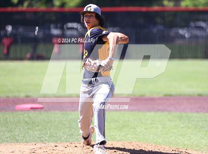 Thumbnail 2 in Oak Ridge @ Jesuit photogallery.