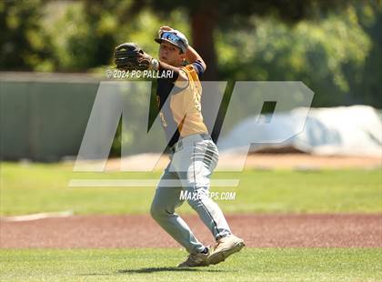 Thumbnail 2 in Oak Ridge @ Jesuit photogallery.