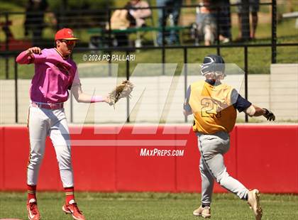 Thumbnail 3 in Oak Ridge @ Jesuit photogallery.