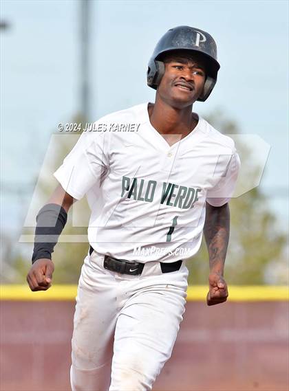 Thumbnail 2 in Desert Oasis vs Palo Verde photogallery.