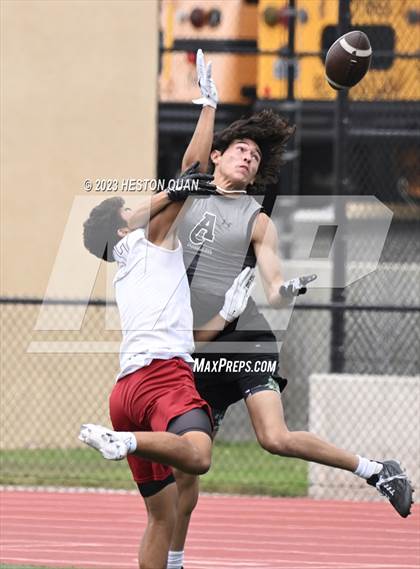 Thumbnail 2 in Downey vs. Ayala (Surf City Passing Tournament) photogallery.
