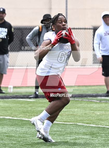 Thumbnail 2 in Downey vs. Ayala (Surf City Passing Tournament) photogallery.