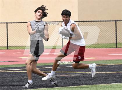 Thumbnail 1 in Downey vs. Ayala (Surf City Passing Tournament) photogallery.