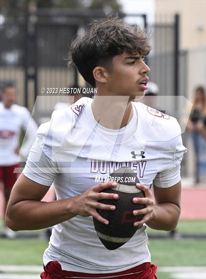 Thumbnail 2 in Downey vs. Ayala (Surf City Passing Tournament) photogallery.