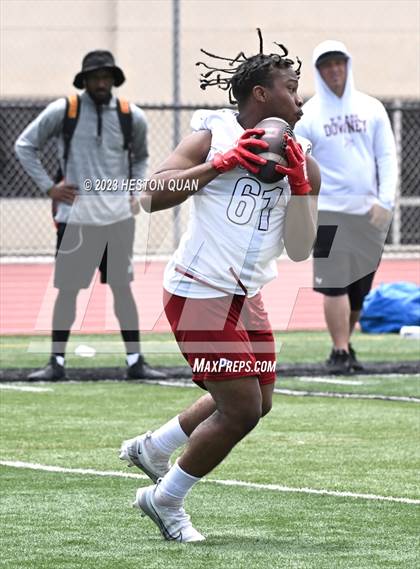 Thumbnail 2 in Downey vs. Ayala (Surf City Passing Tournament) photogallery.
