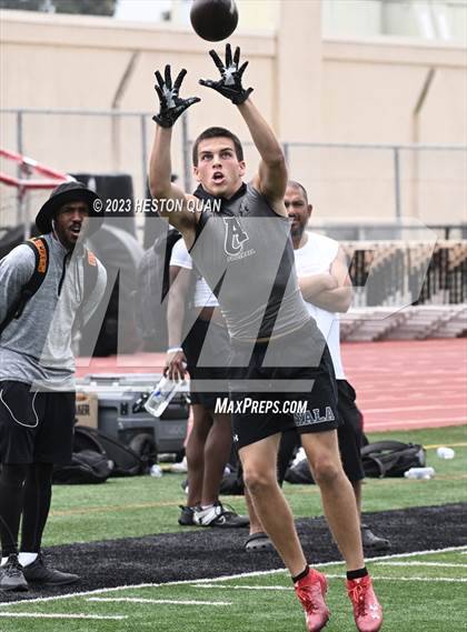 Thumbnail 2 in Downey vs. Ayala (Surf City Passing Tournament) photogallery.