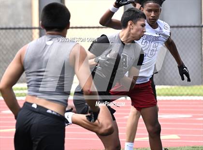 Thumbnail 2 in Downey vs. Ayala (Surf City Passing Tournament) photogallery.