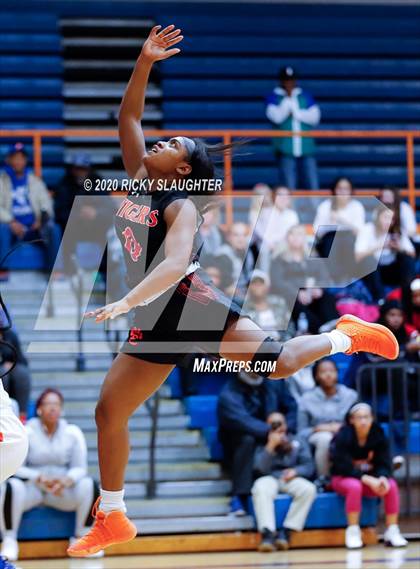 Thumbnail 1 in East St. Louis @ Edwardsville photogallery.