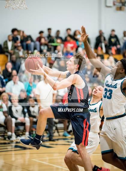 Thumbnail 3 in Wilson @ Spanaway Lake photogallery.