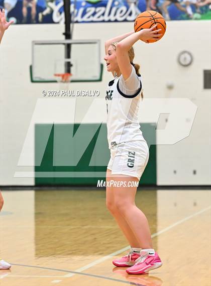 Thumbnail 1 in Green Mountain @ ThunderRidge (CV/TR Tip-Off Tournament) photogallery.